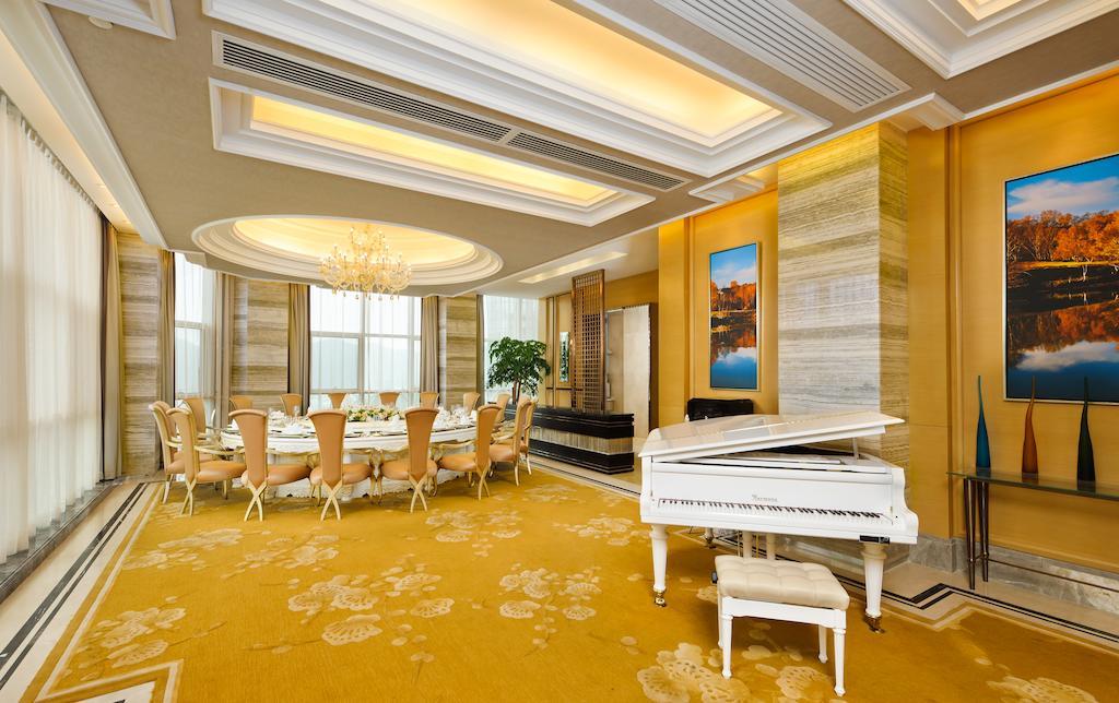 Hotel Wyndham Garden Yuhuan Downtown Taizhou  Esterno foto