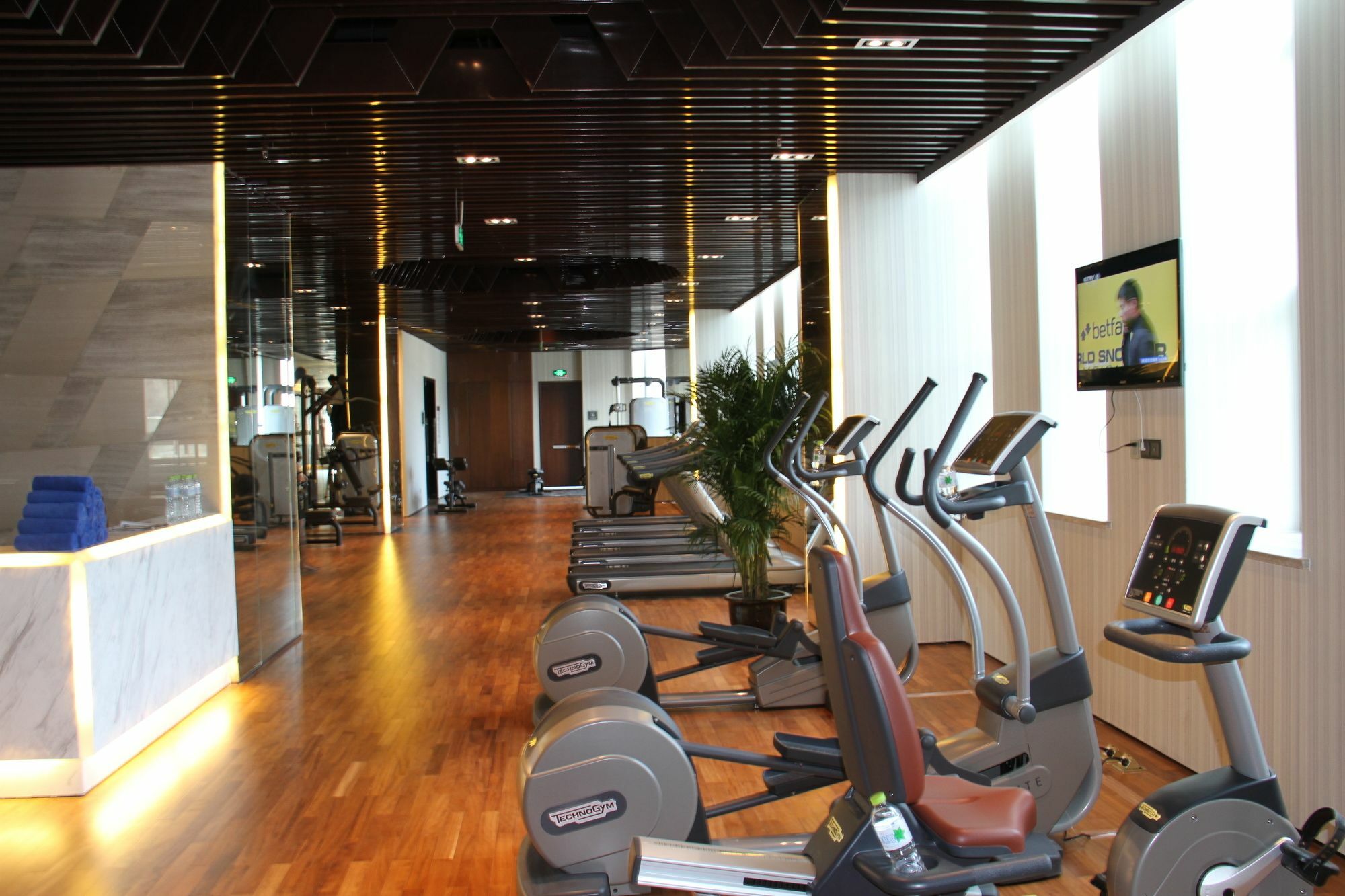 Hotel Wyndham Garden Yuhuan Downtown Taizhou  Esterno foto
